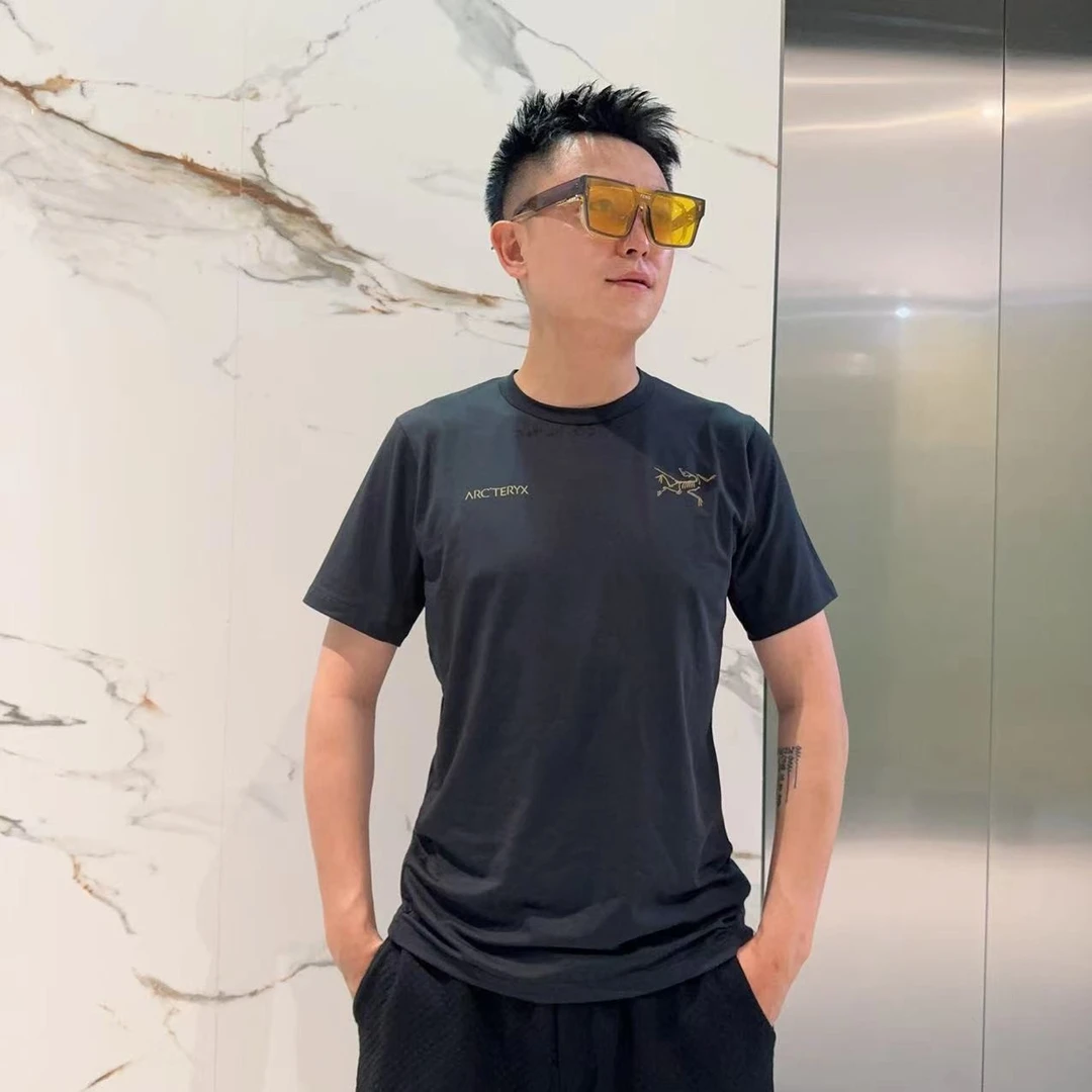 ARC'TERYX/始祖鸟SPLIT SS 双字母黑金logo透气圆领短袖万象鸟