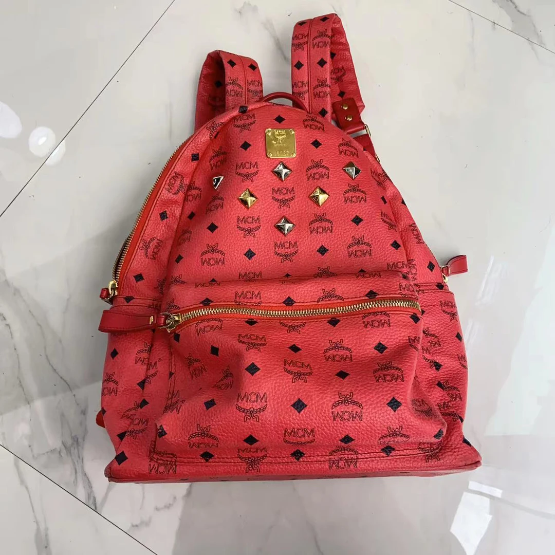 95新 MCM MCM 时尚百搭休闲女士可爱双肩包
