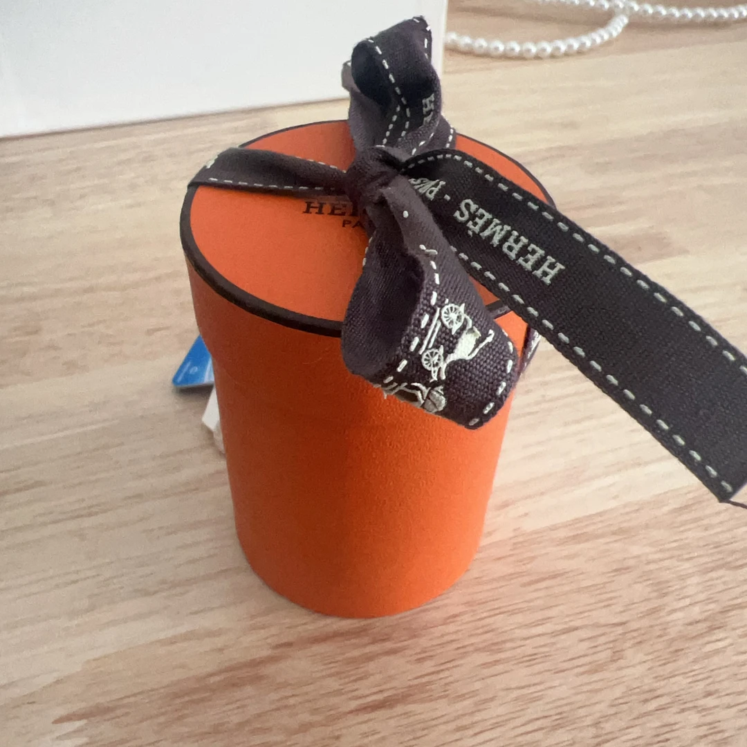 95新 Hermes/爱马仕 爱马仕 百搭款小丝巾