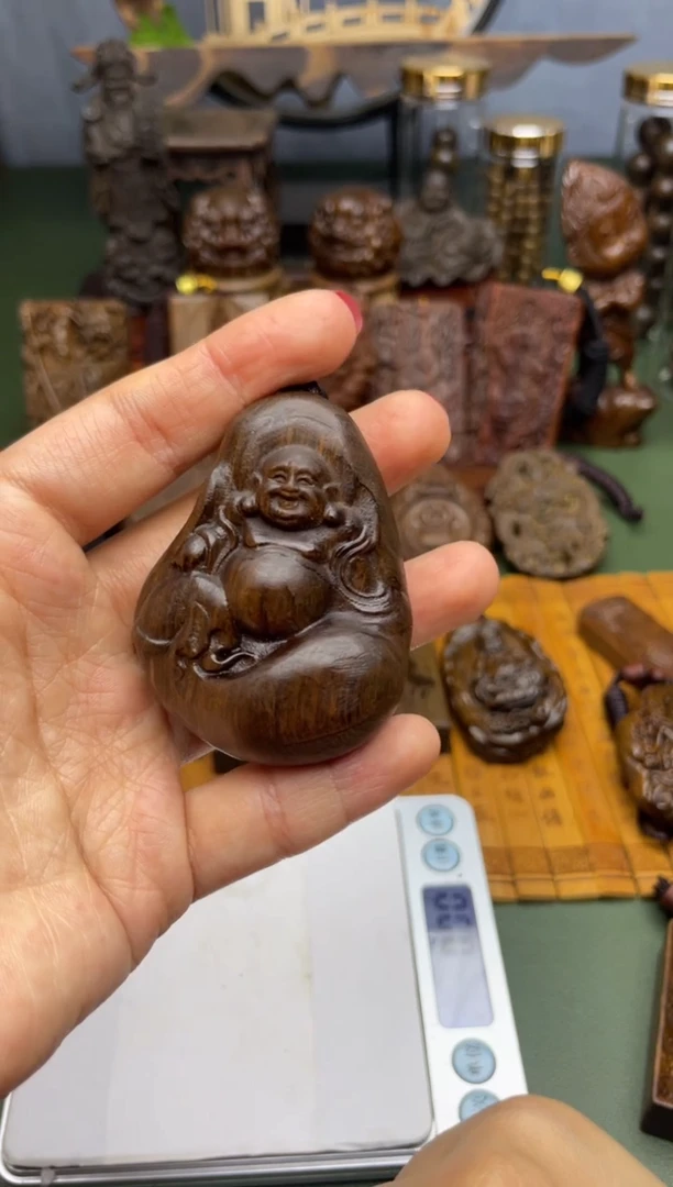 【闪购商品】香木大肚随型弥勒19.99