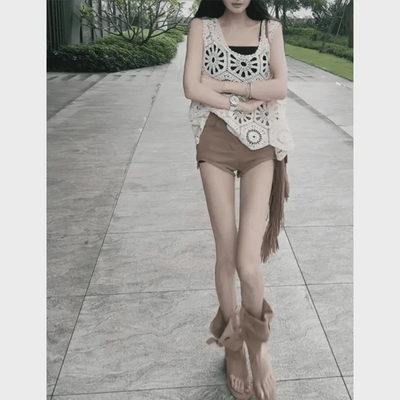 白色外穿性感蕾丝宽松镂空背心吊带内衣女夏薄款短款辣妹无袖上衣