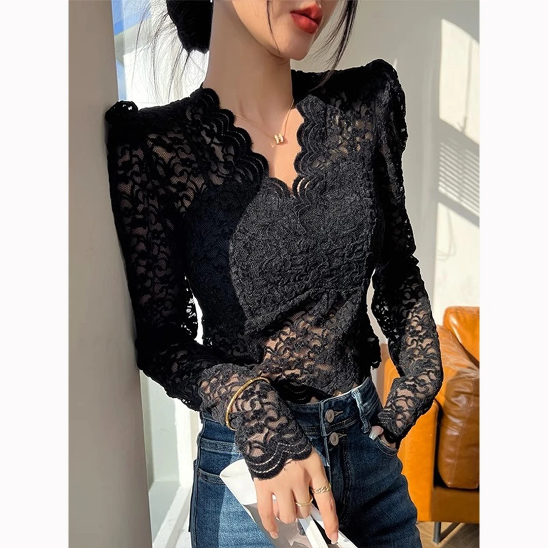 蕾丝V领女士打底衫2023新款洋气黑色泡泡长袖T恤内搭短款上衣春秋