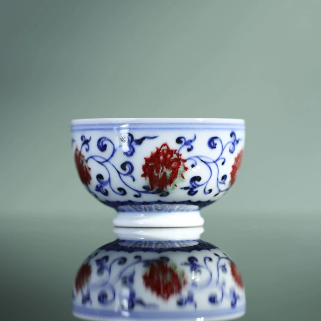 小桥-仿明釉里红缠枝莲小高足-手工陶瓷有差异