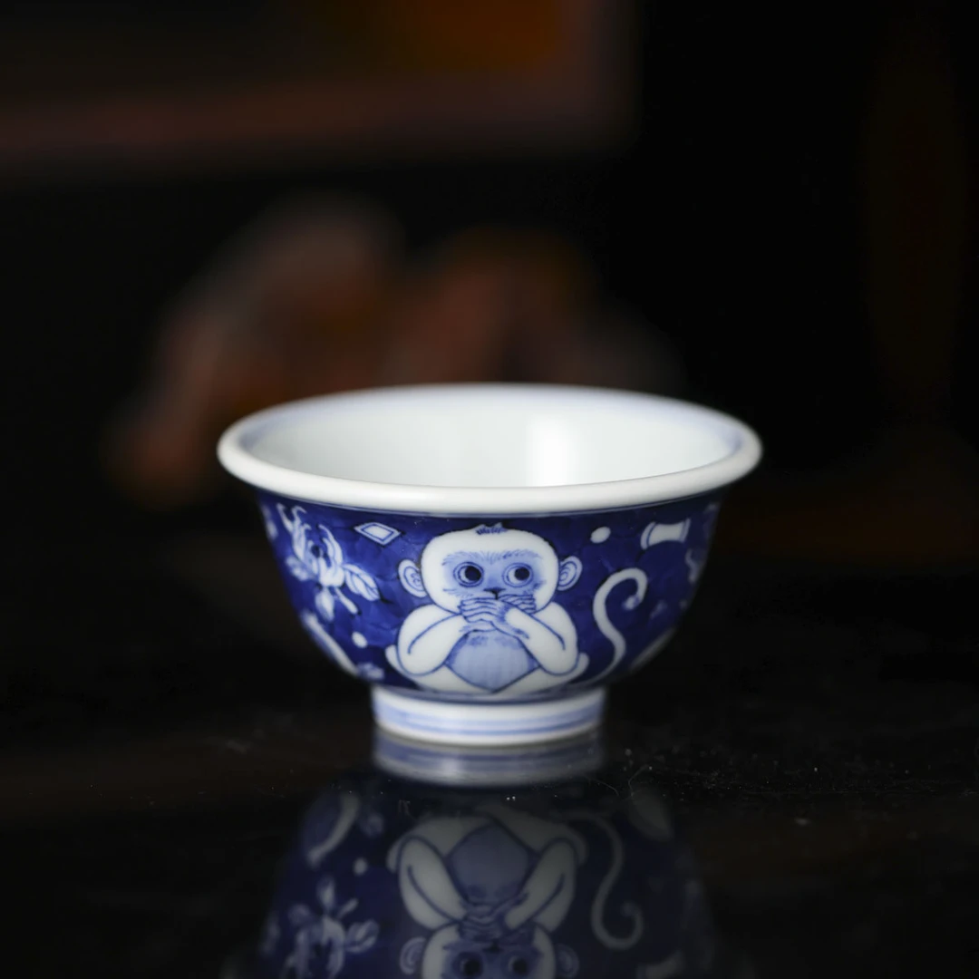 春风祥玉-青花三不猴压手杯-陶瓷手绘(直播间为准）