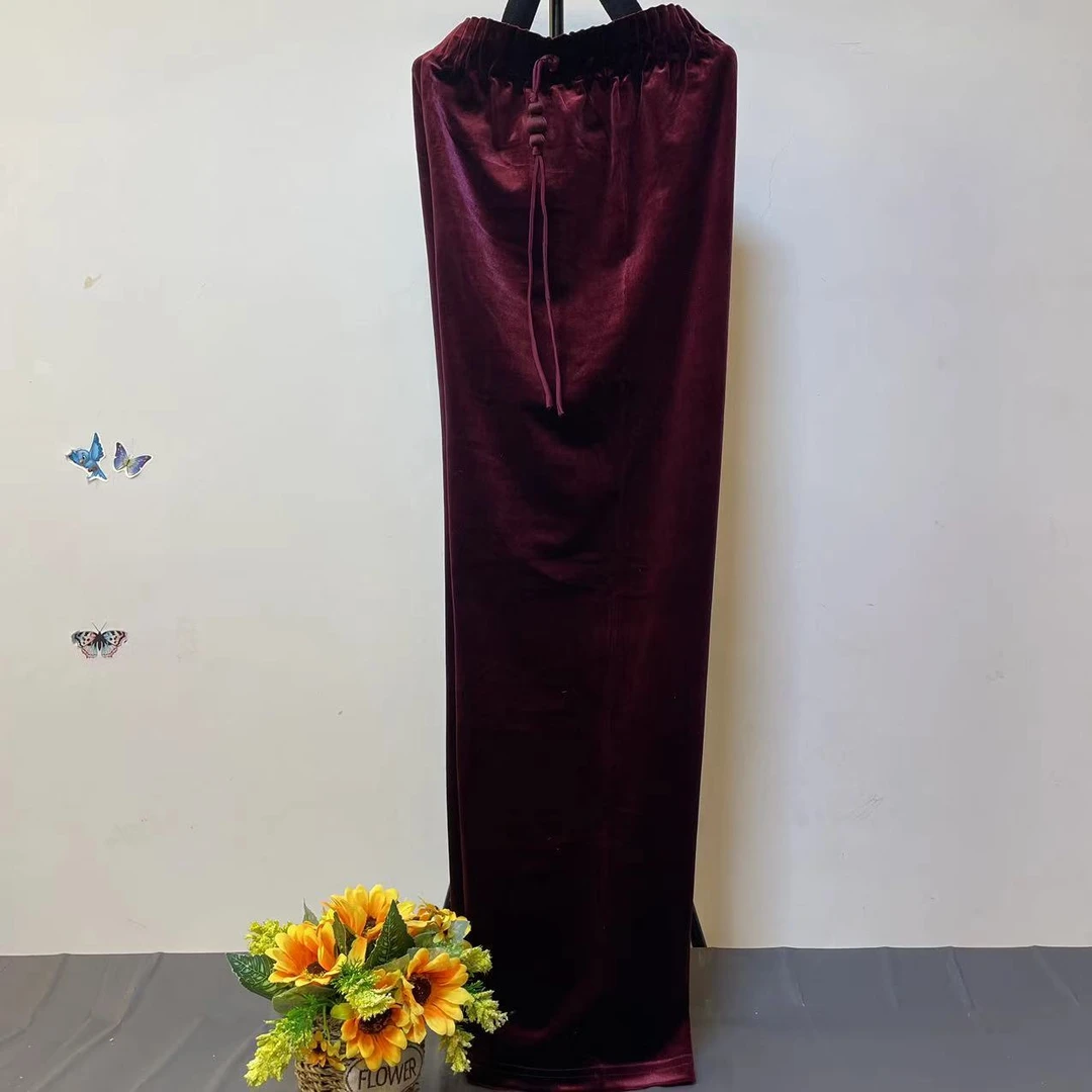 新款时尚丝绒裤子