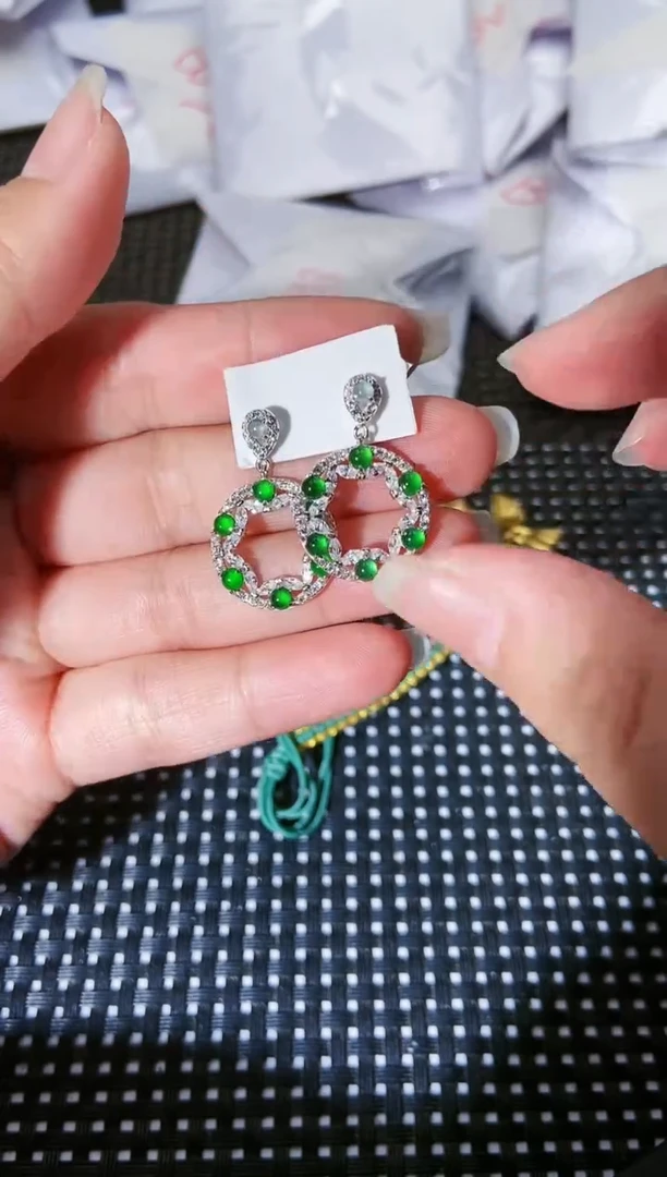 【闪购商品】翡翠耳饰银S925镶嵌11111111