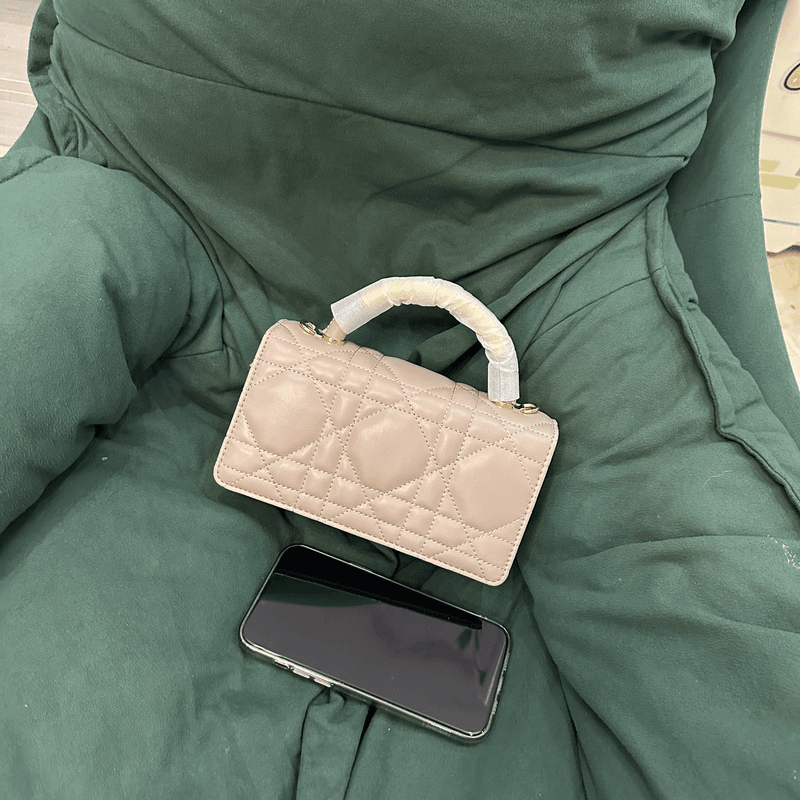 新款包包女滴粉色