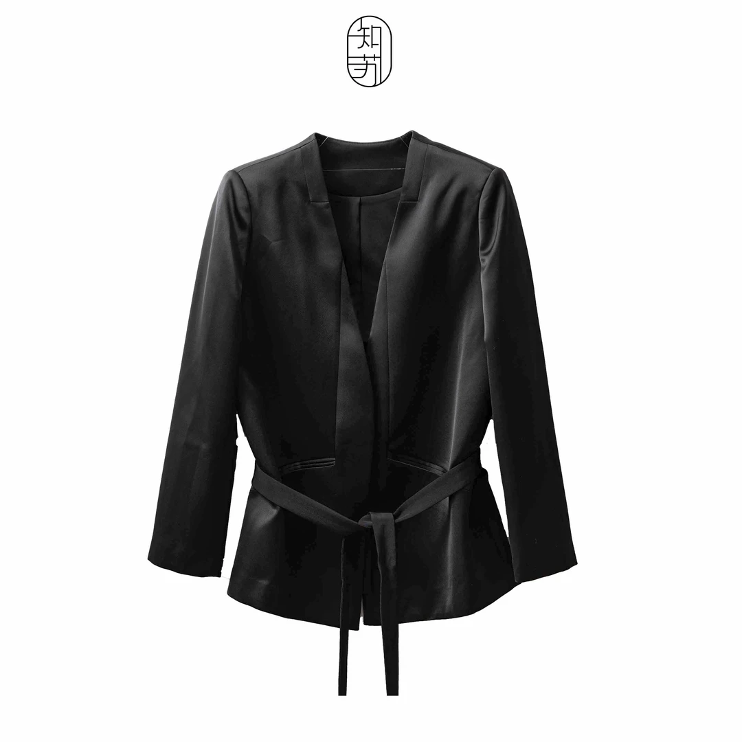 ZHISU｜设计时尚感醋酸黑色西装外套带收腰款