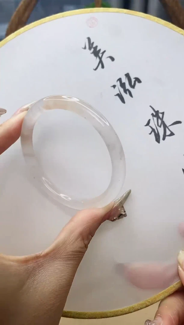 【闪购商品】石英质玉手镯未镶嵌56-0730342447