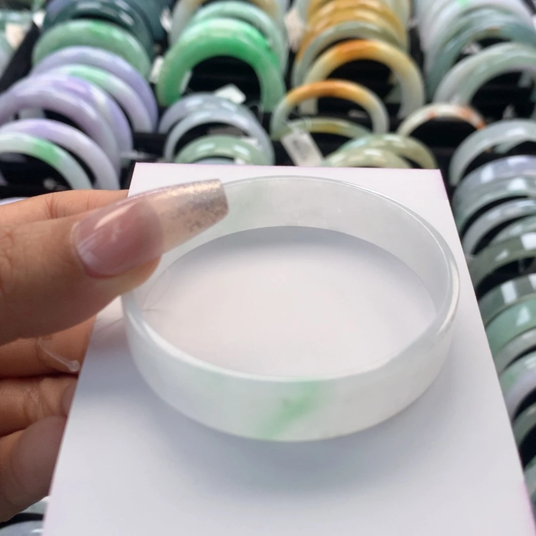 【闪购商品】翡翠手镯未镶嵌公主方5455