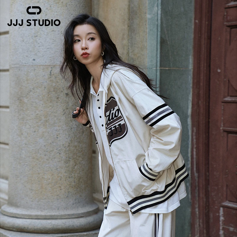JJJ STUDIO杏色重工绣花休闲百搭丝绒高级质感连帽外套JDWFW1W275
