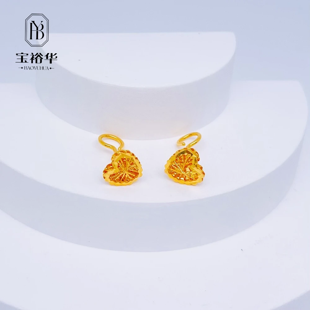 宝裕华足金999 5G 黄金拉丝爱心耳饰