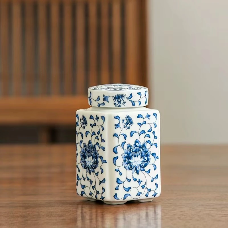 青花缠枝莲小号茶叶罐陶瓷茶叶储存罐中式复古茶道功夫茶具C775