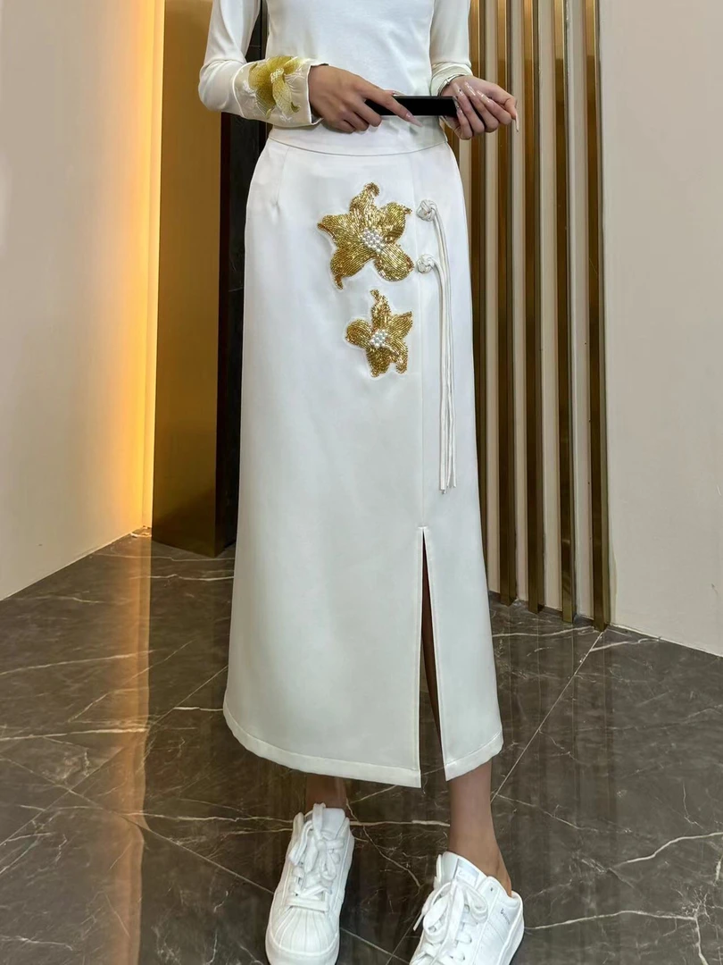 3023新国潮重工飘带钉珠半身裙