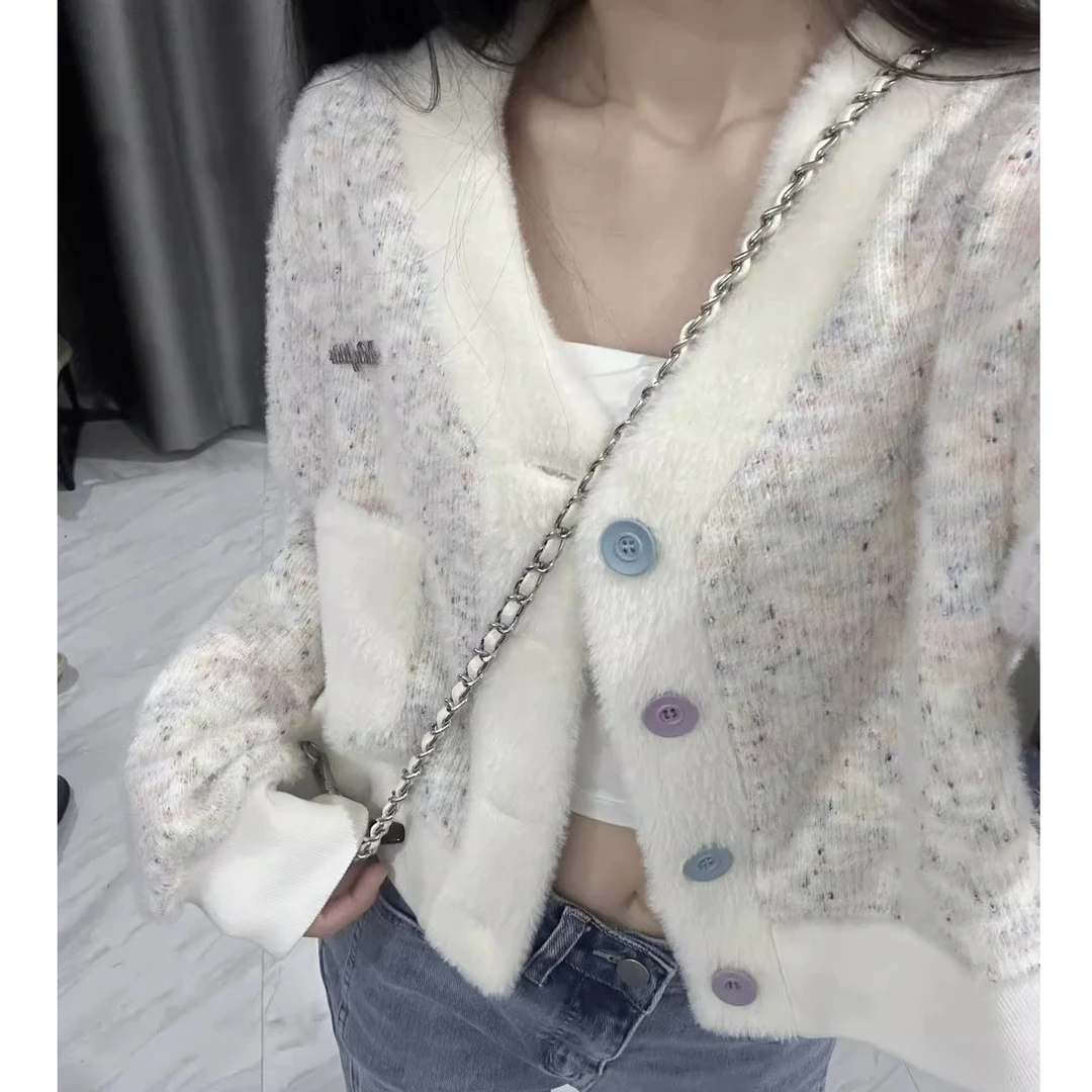 软糯慵懒毛衣女秋季V领短款甜美减龄针织开衫外套设计感小众上衣