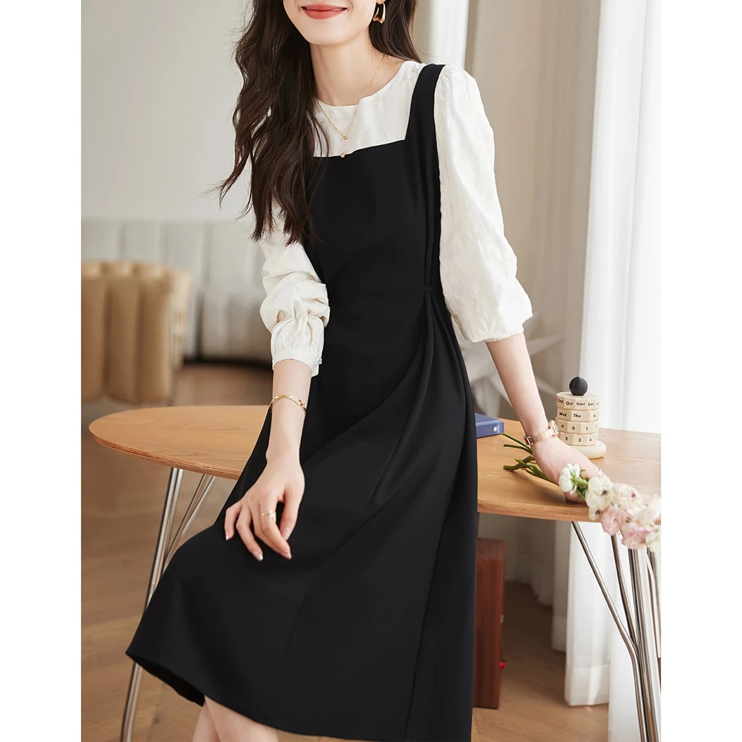 沫晗依美2025春新款法式小清新减龄提花小衫假两件背带连衣裙A314