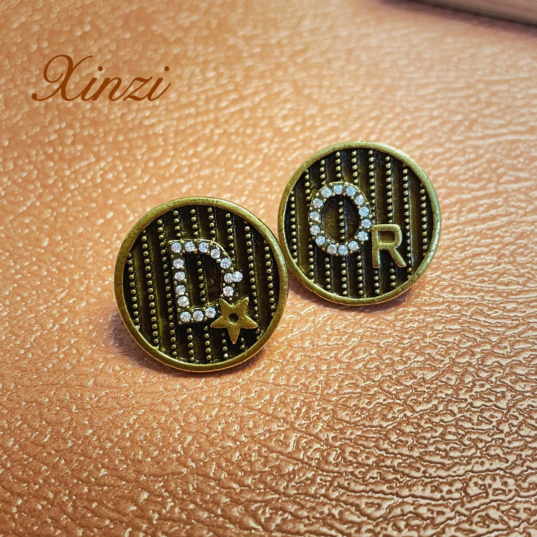 黄铜合成锆石耳饰 H1352 复古做旧时尚气质轻奢字母耳钉