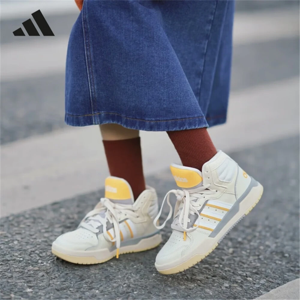阿迪达斯Adidas女子NEO百搭舒适减震耐磨运动休闲高帮板鞋GX3811