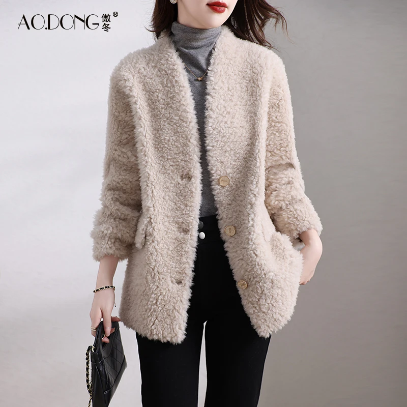新款海宁颗粒绒皮草外套女中长款一体v领保暖时尚羊羔毛大衣冬季