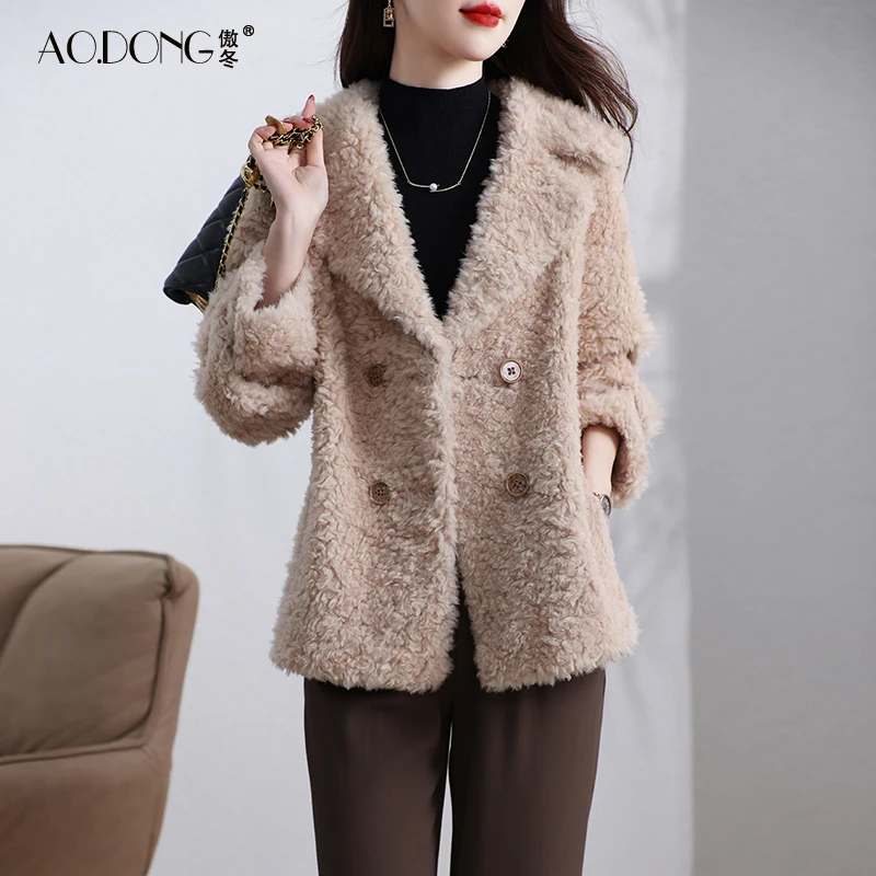2024新款海宁颗粒绒皮草外套女短款翻领一体保暖羊羔毛大衣冬季
