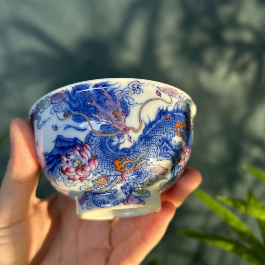 空山明月窑口空山明月新派斗彩嘲风杯
