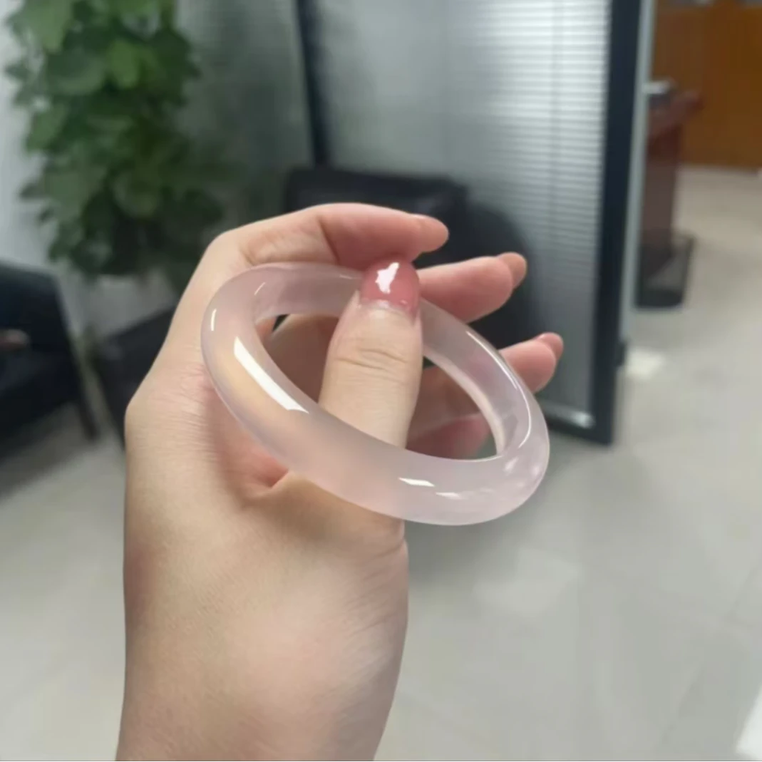 时尚气质仙女粉手镯高冰冰透