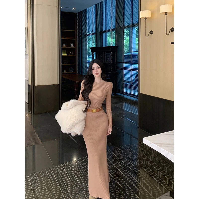 休闲设计感秋季新款小香风气质时尚针织上衣+半身裙配腰带套装女