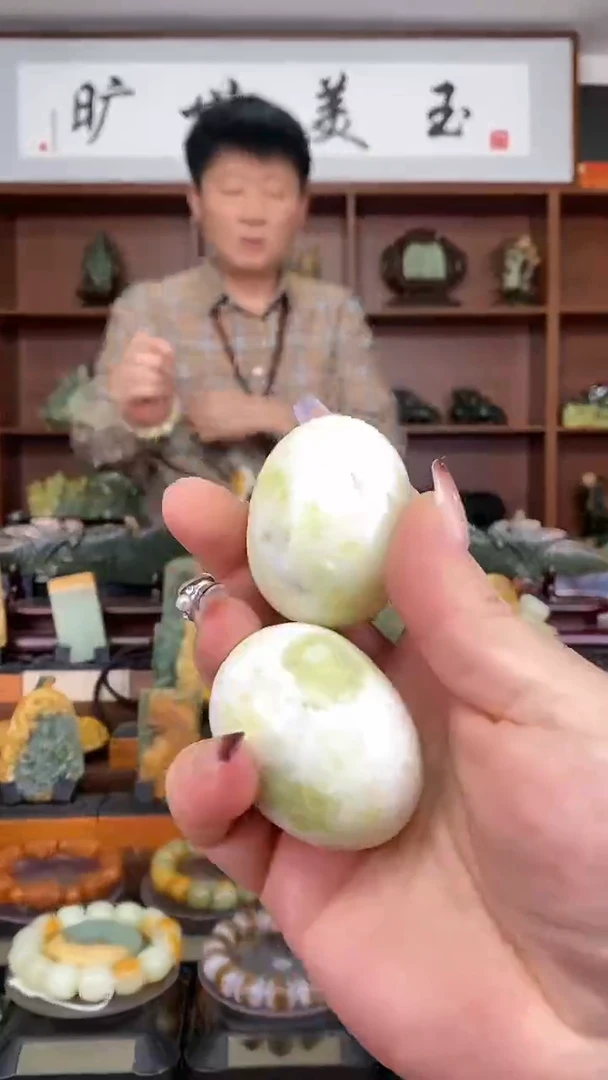 【闪购商品】蛇纹石玉鸡蛋未镶嵌多样式发货随机发一