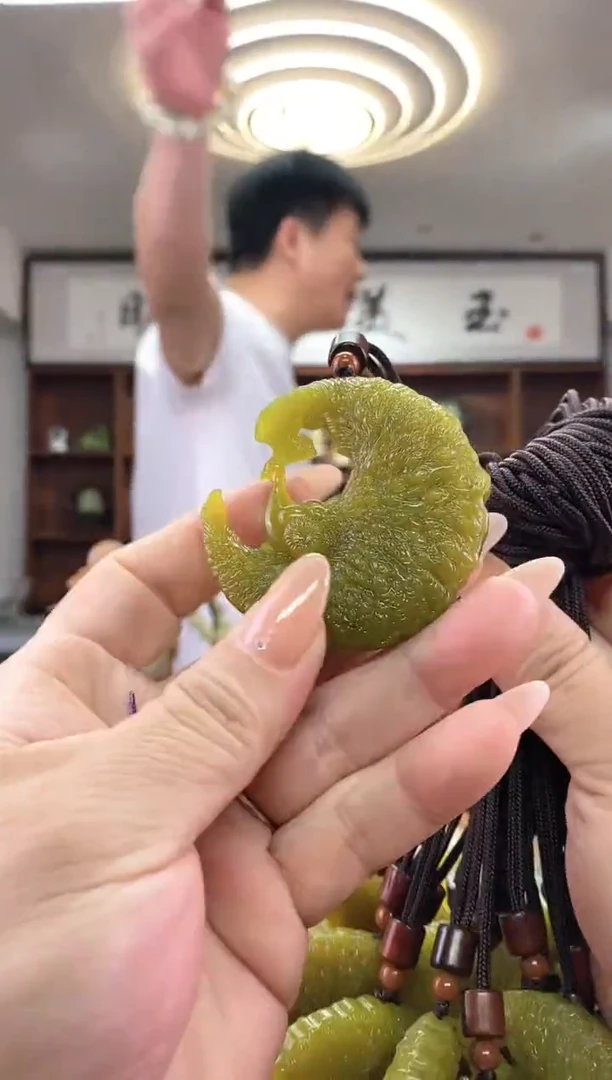 【闪购商品】岫玉吊坠未镶嵌多样式发货随机发一
