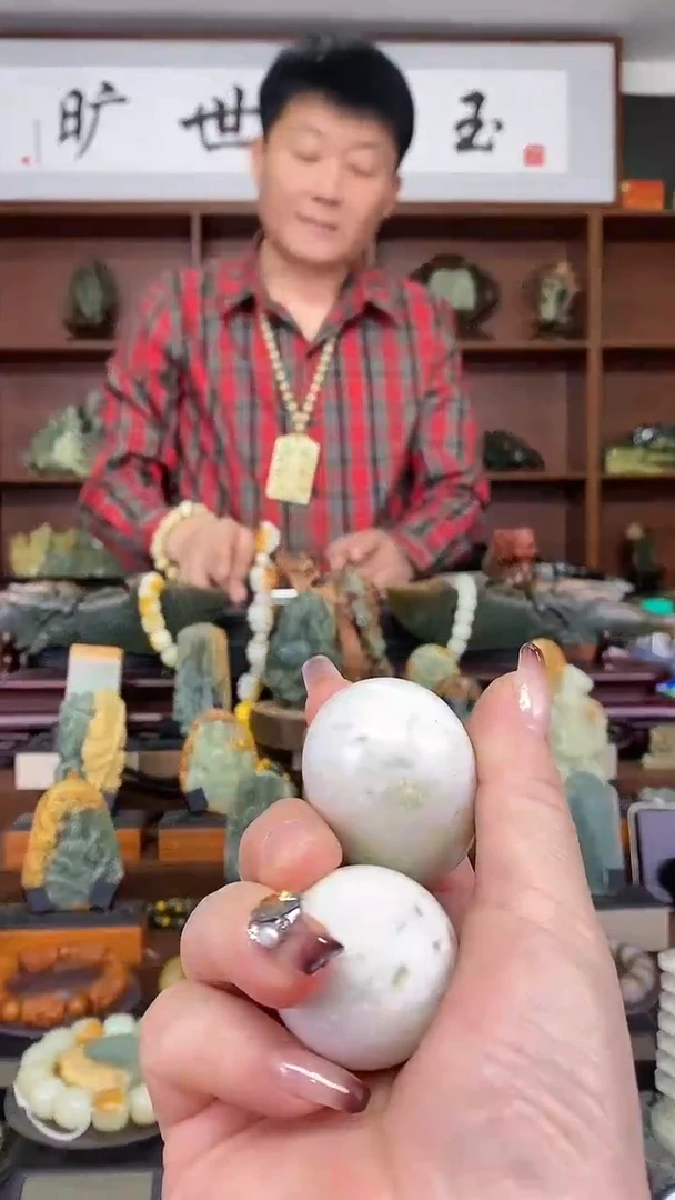 【闪购商品】蛇纹石玉鸡蛋未镶嵌多样式发货随机发一