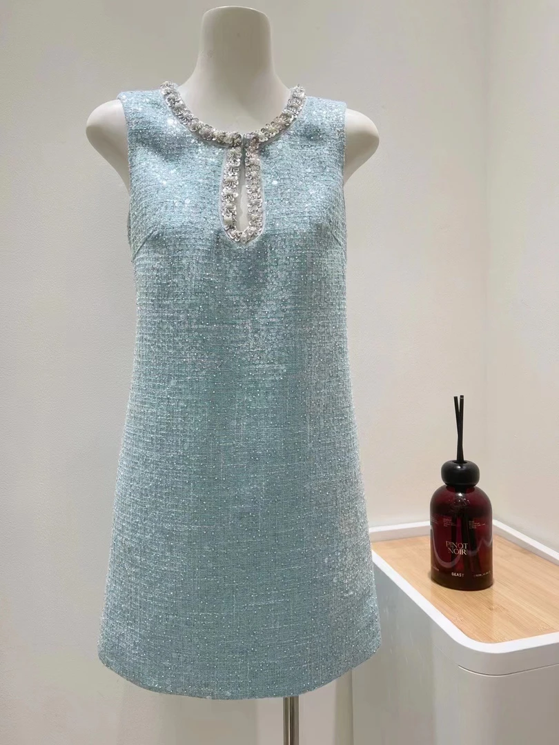 申倩家推荐2024款小香风打钻镂空亮片连衣裙蓝色