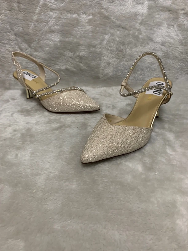 尖头后空细跟时装时尚凉鞋气质时尚夏天拖鞋金银色