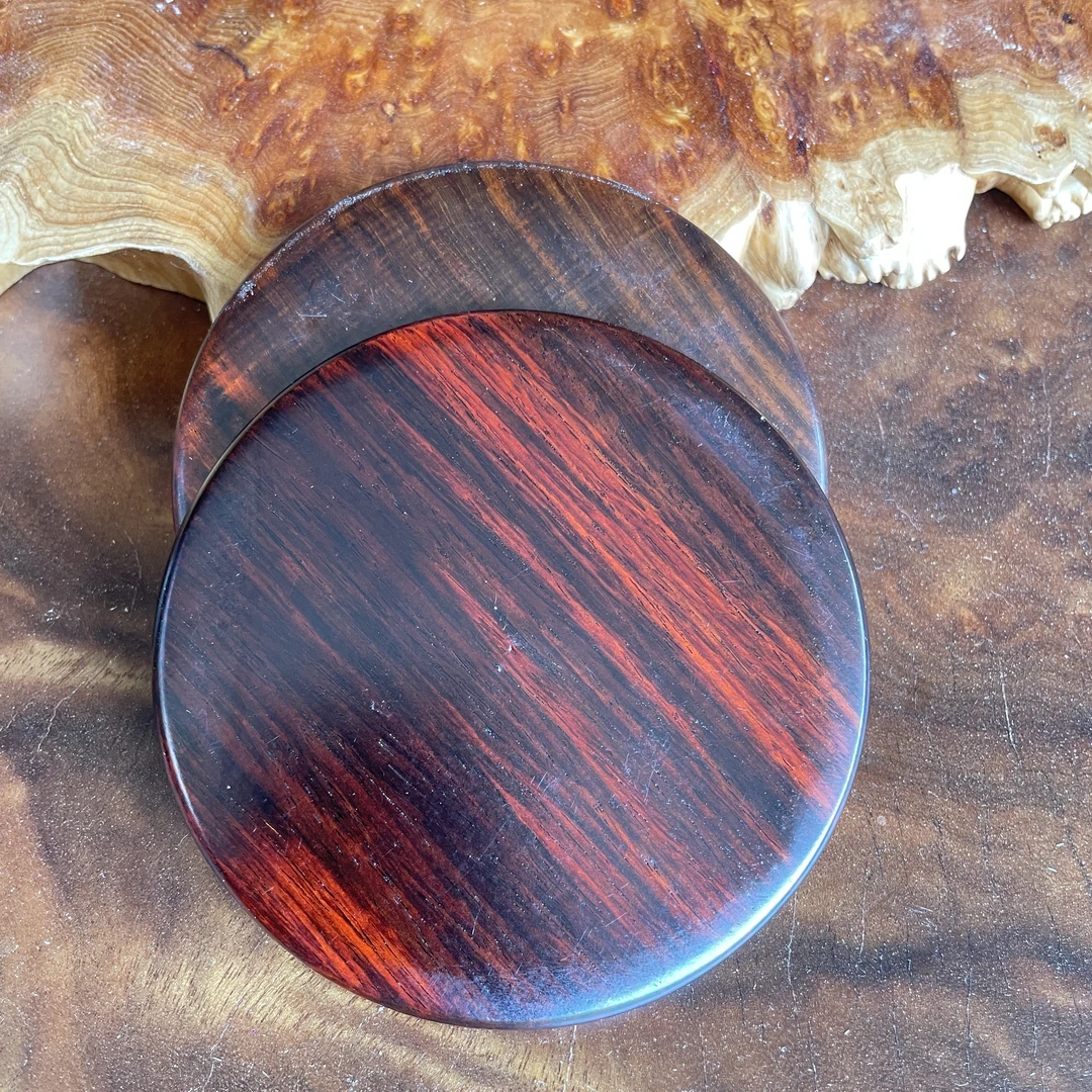 老挝大红酸枝10CM杯垫一对 XT1033