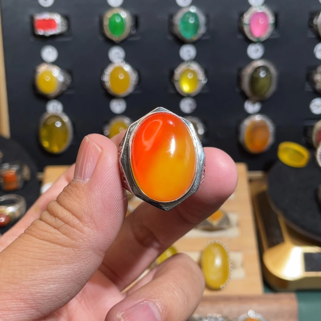 【闪购商品】琥珀戒指银S925镶嵌御**哥