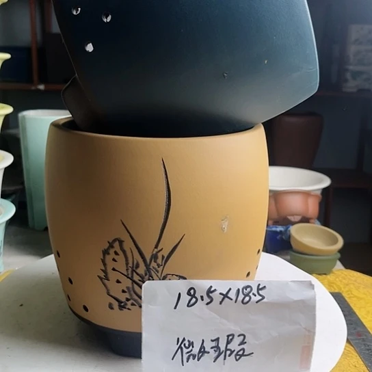 紫砂花盆紫砂花盆