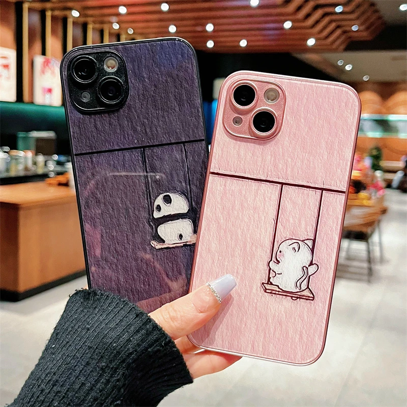 适用iPhone15promax苹果14高级手机壳保护套13秋千熊猫12玻璃壳11