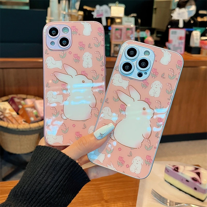 适用iPhone14promax苹果13高级手机壳保护套11花和兔子12玻璃壳xr