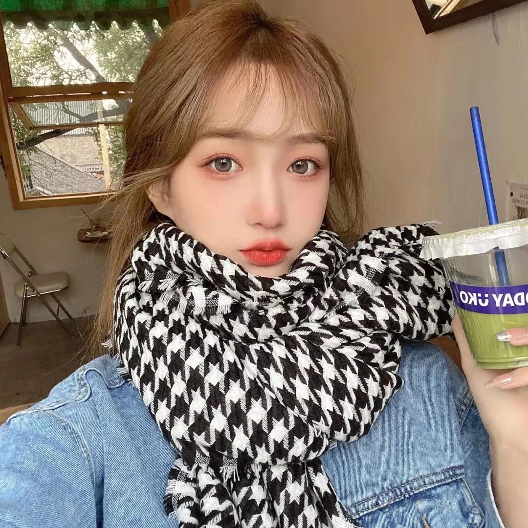 新款学生围巾ins格子女网红仿羊绒秋冬季披肩针织时尚潮流百搭