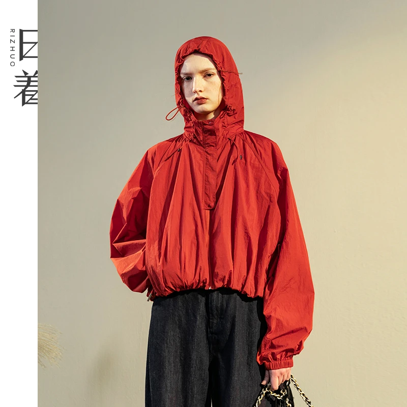 日着原创设计女装2025春季新款上衣户外运动休闲连帽外套RC3154W1