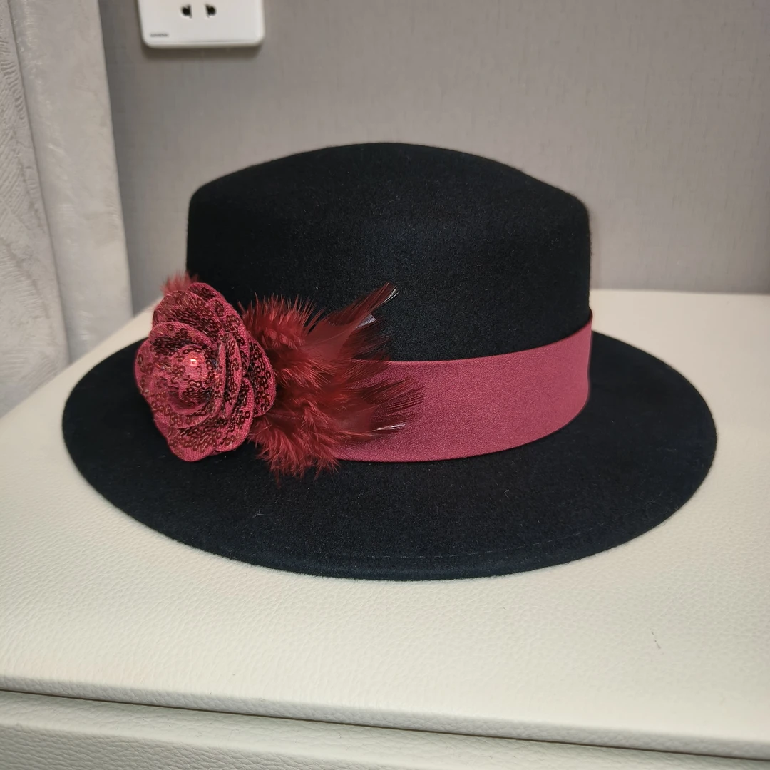 【尚雅美】羽毛花绵羊毛时尚百搭平顶帽