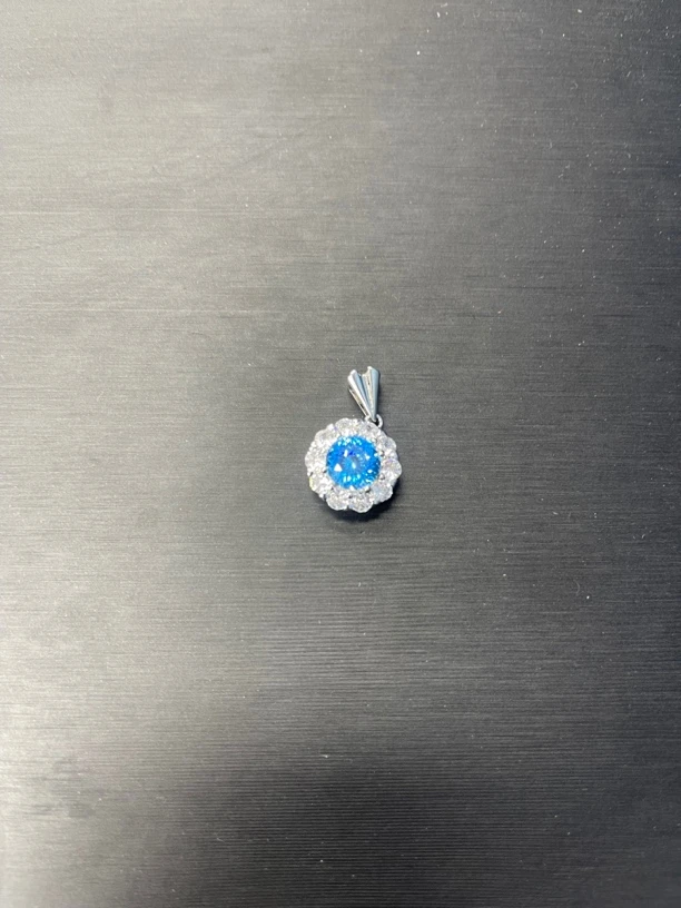 非金属吊坠 【粉丝福利】收藏级时尚耳钉多样性发货LL8258