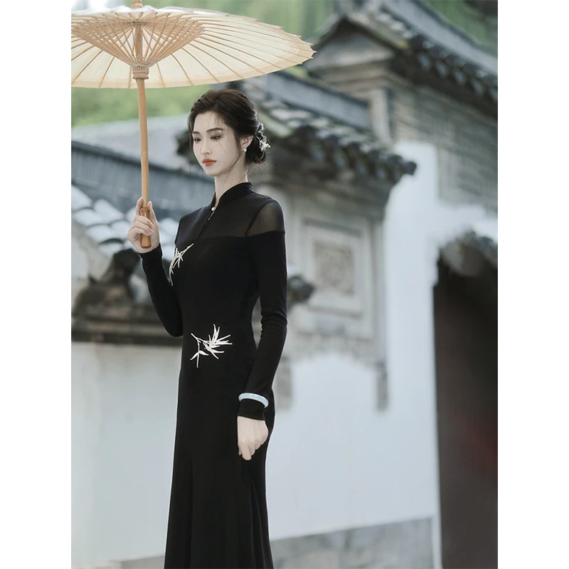 凌茜恣禾【鲸云雾】早秋新中式国风复古针织绣花竹古韵显瘦旗袍裙子