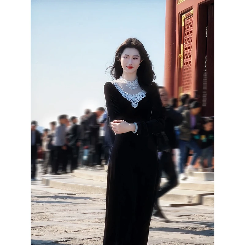 凌茜恣禾【温晚】新中式国风复古丝绒花边镂空盘扣收腰显瘦旗袍裙子