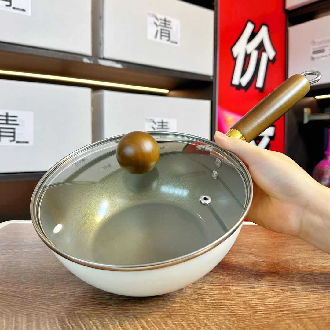 钛锅无氟涂层不锈炒菜锅燃气灶明火电磁炉通用专用钛合金不粘锅