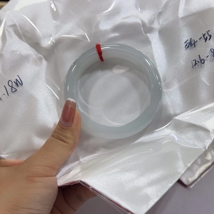翡翠手镯未镶嵌紫*草手镯
