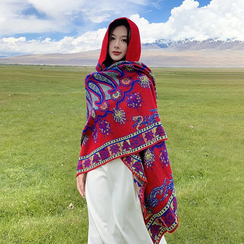 民族风披肩斗篷波西米亚连帽子围巾厚披风女保暖新疆西藏青海西北