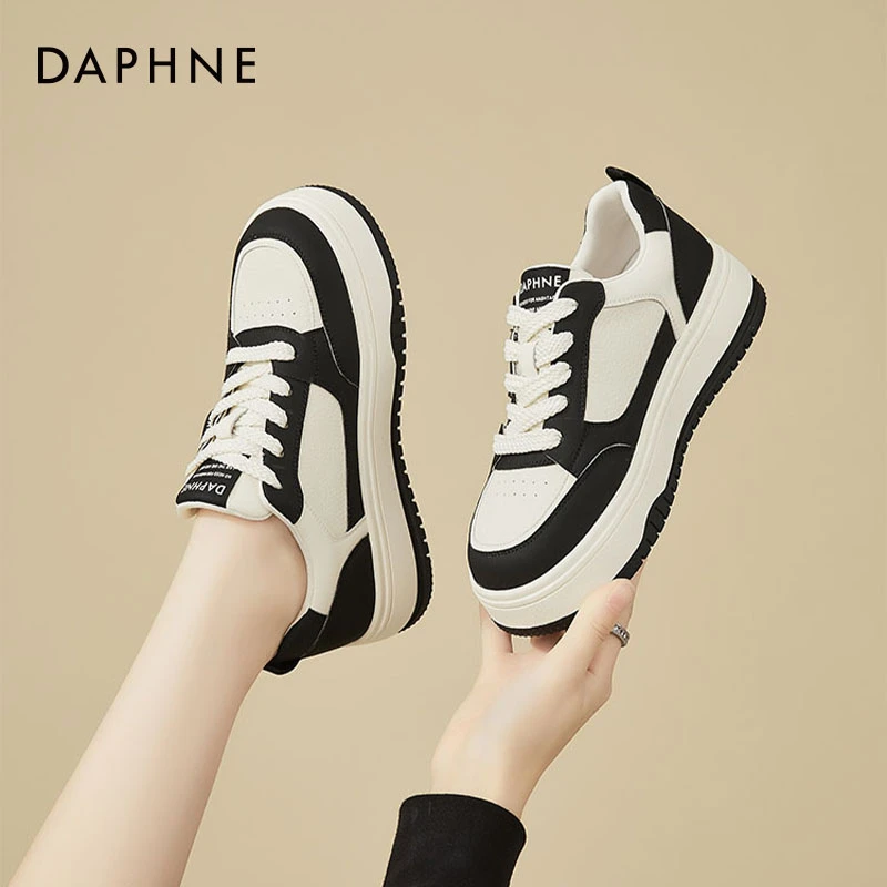 达芙妮板鞋女款2025新款春季黑白熊猫鞋小白鞋老爹鞋运动鞋女鞋子