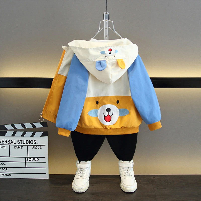 中小童2025秋装新品洋气卡通笑脸熊外套连帽儿童拉链衫夹克潮
