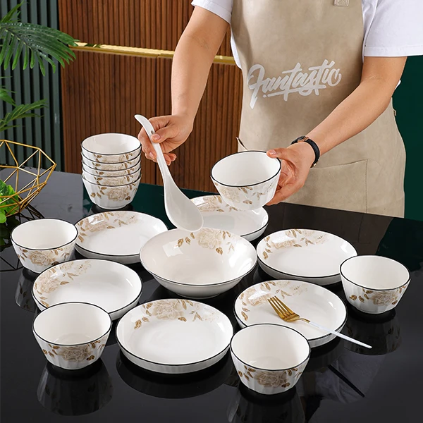 金丝芙蓉18件套家用陶瓷釉下彩餐具过年过节聚会团圆拼盘
