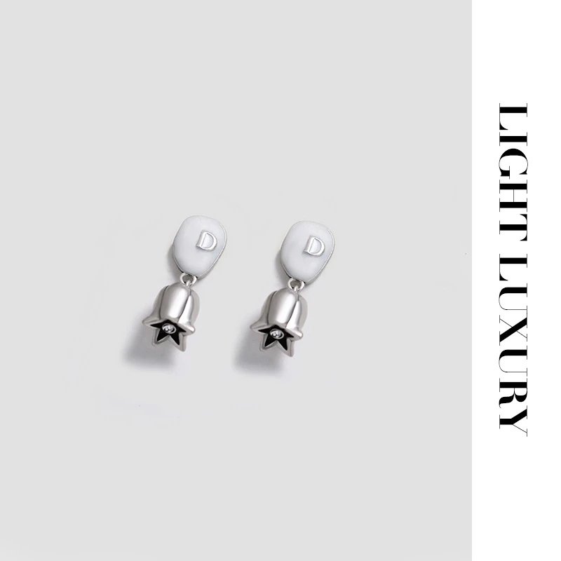 铜合金耳饰 0571354迪家铃兰花耳钉复古 女 耳环小巧设计感